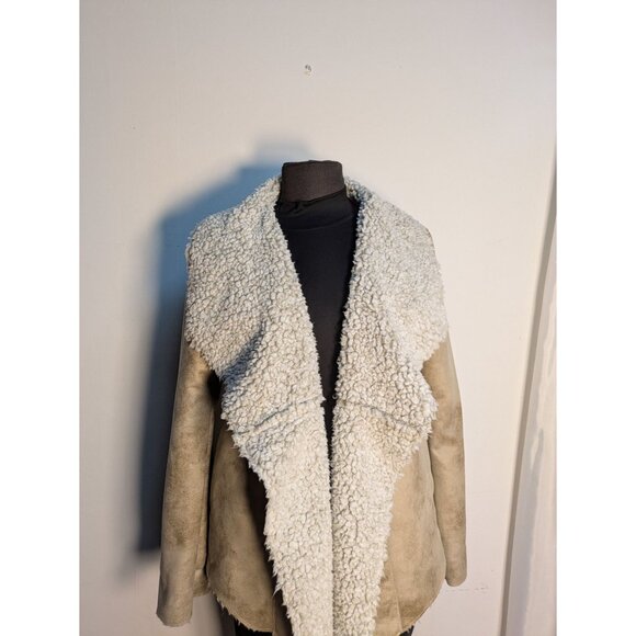 Dylan Faux Suede Open Front White Shearling, Size M - Picture 3 of 14